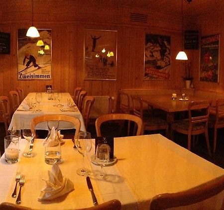 Gasthof Derby Hotel Zweisimmen Exterior photo
